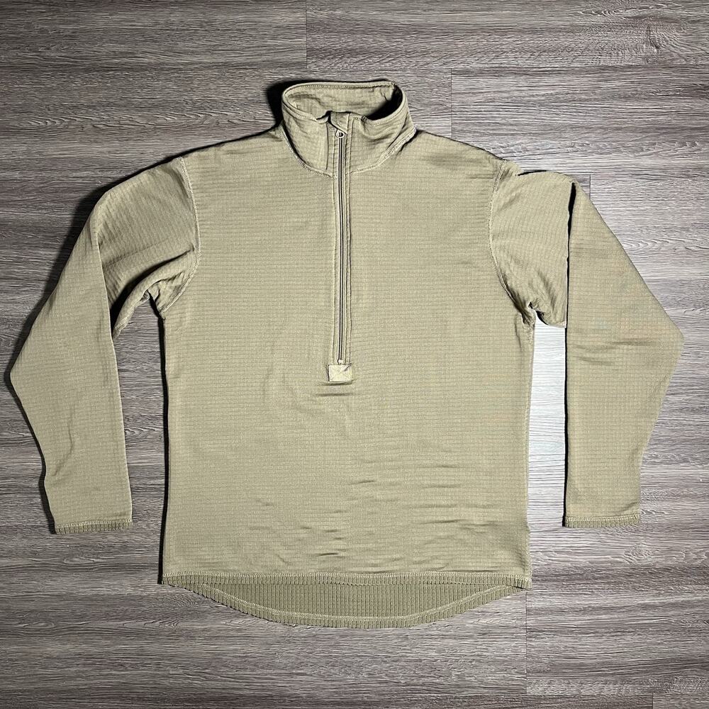 USGI Army ECWCS Gen III Level 2 Polartec Shirt Medium Regular Thermal Coyote USA